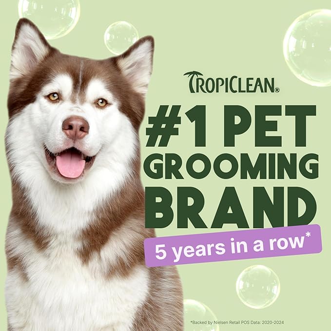 TropiClean Dog Conditioner, Professional Detangling & Moisturizing Conditioner, Puppy Safe, Made in the USA, Kiwi & Cocoa Butter Scent, 1 Gallon