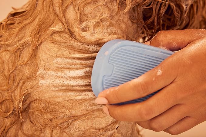 MRS. MEYER'S Clean Day 3 in 1 Dog Shampoo, Sweet Chamomile Scent, 14oz