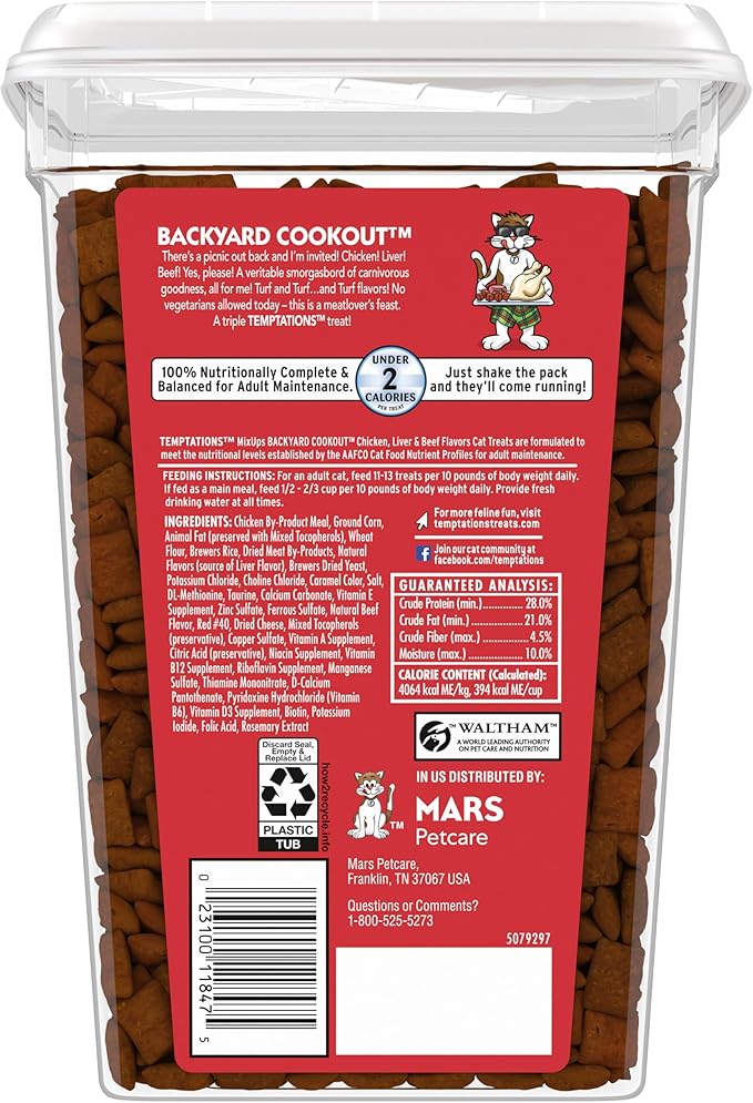Temptations MixUps Backyard Cookout Flavor Crunchy and Soft Cat Treats, 30 oz. Tub